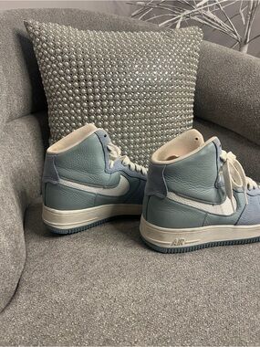 Nike High Top Sneakers in Light Blue and White